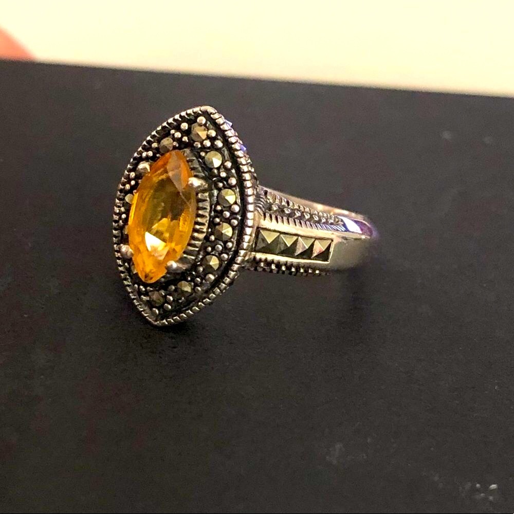 VINTAGE Marquise Cut Citrine Gemstone Sterling Silver Cocktail Ring Sz 7